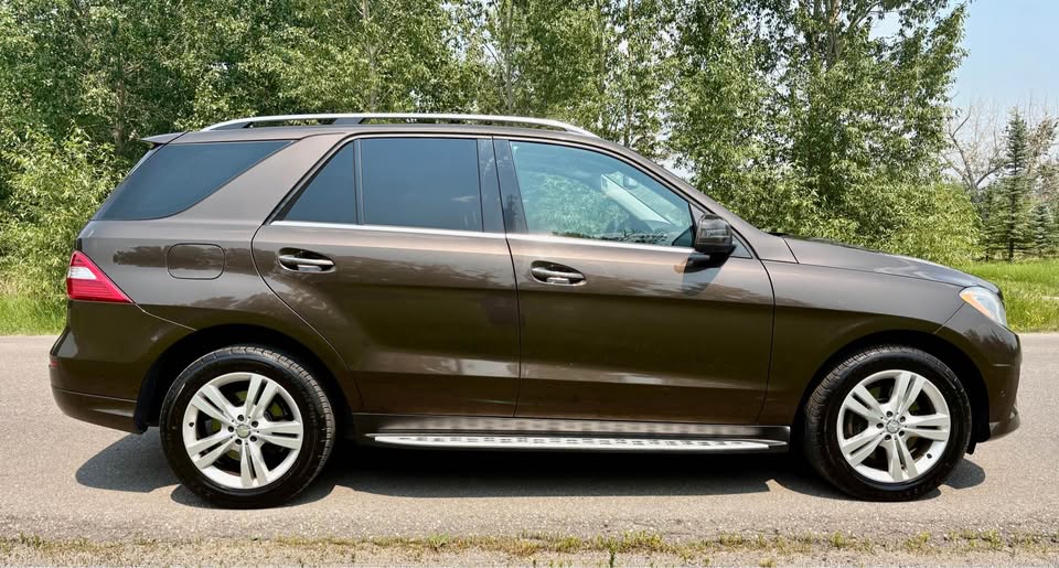 2014 Mercedes-Benz ML350 photo 3