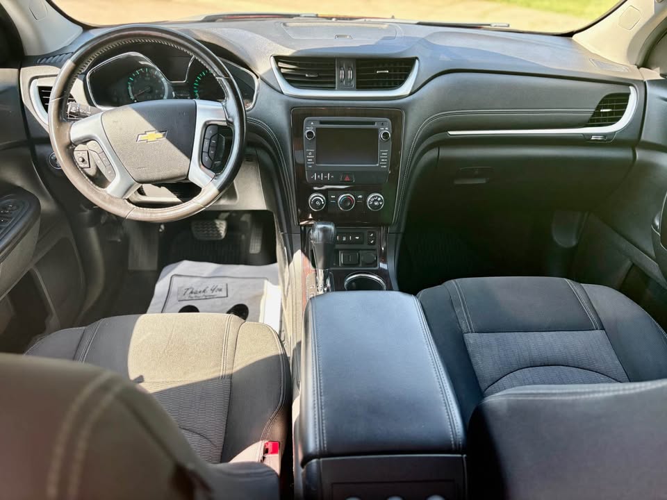 2017 Chevrolet Traverse photo 6