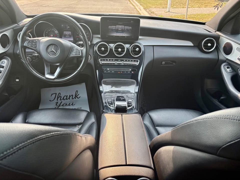 2015 Mercedes-Benz C300 photo 10