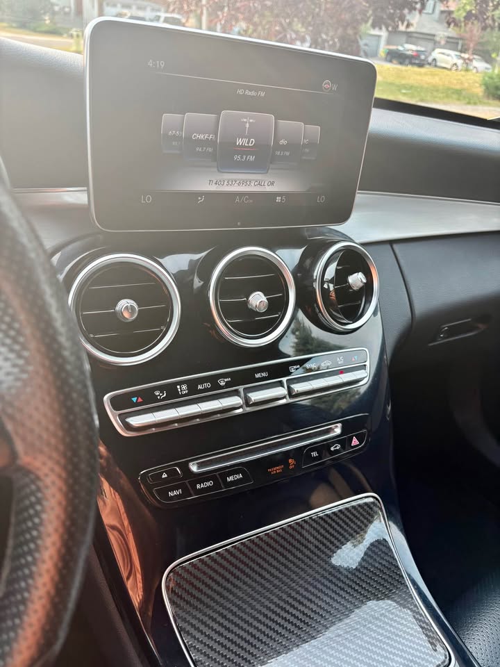 2015 Mercedes-Benz C300 photo 6